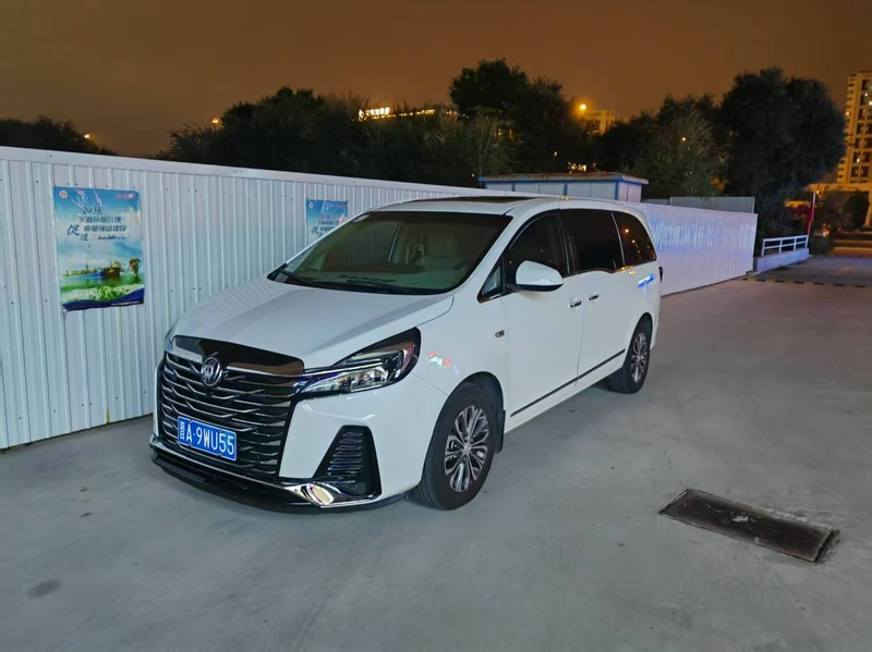 旅游租车